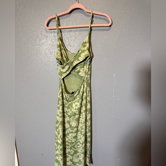 Damson Madder Verity Jacquard Cut Out Midi Dress- 12 - Picture 3 of 8